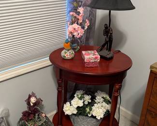 Accent table, lamp, birdcage, flowers