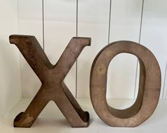 Contemporary "X" & "O"