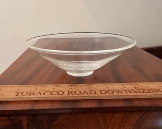 T87 - $25 Steuben Glass Bowl. Signed. Measures 7.5" wide x 2.5" tall. 