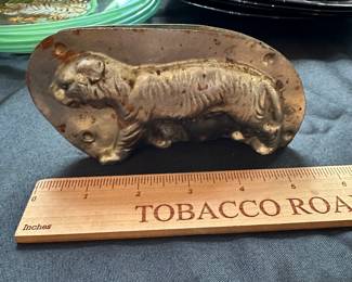 T151 - $30 Tiger Chocolate Mold. 