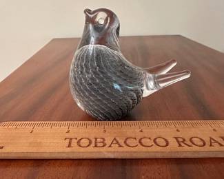 T72 - $20. Marcolin Sweden Art Glass Bird Paperweight. 