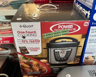 T128 - $30 6 quart Pressure Cooker XL. New in Box. 