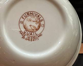 T147 - Furnivals Quail Made in England Serving Bowl