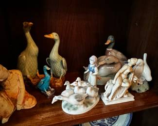 Proceilan & Wood Figurines 