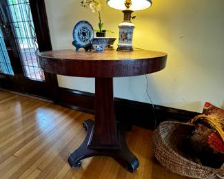 Circular Wood Table 