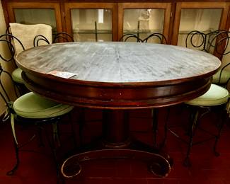 Oval Wood Table 