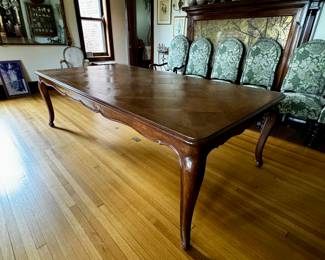 Dining Room Table 