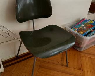 Eames Chair 
