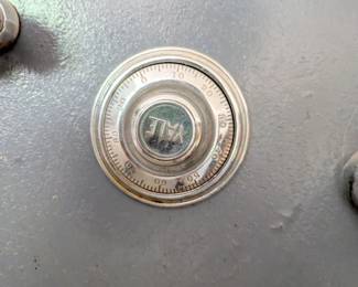 yale western safe 