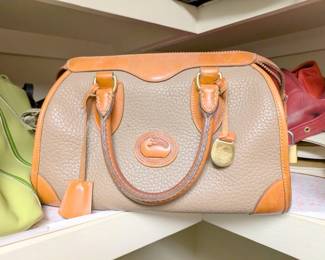 dooney and bourke hangbag purse 