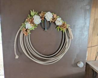 roping wreath 