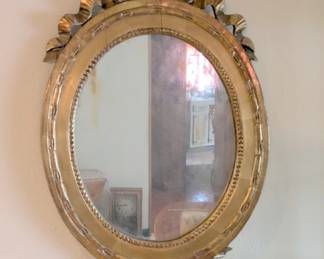 oval mirror 