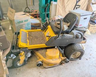 riding lawn mower 
