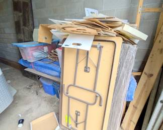 folding table