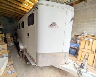 trailer horse utilitt 