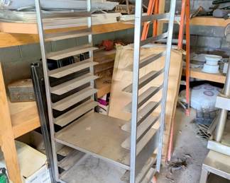 restaurant shelving 