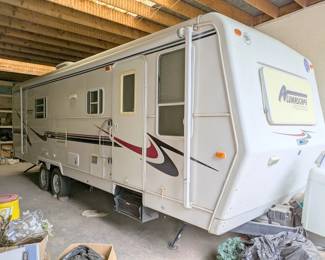 travel trailer camper trailer 