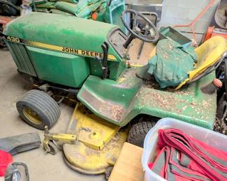 john deere lawn mower 