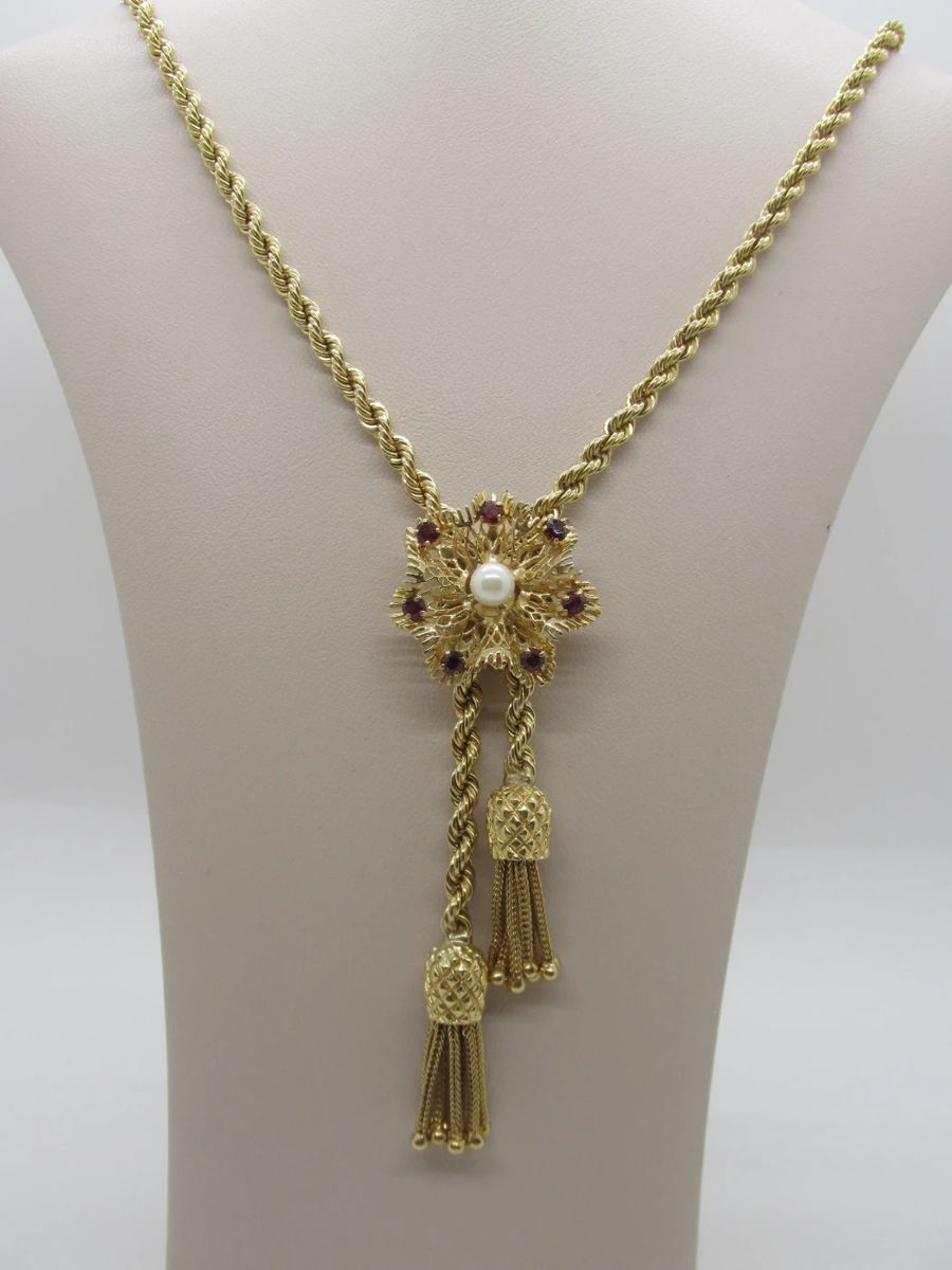 14ky Garnet and pearl necklace with tassels