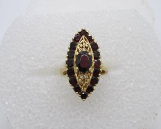 14k Garnet ring