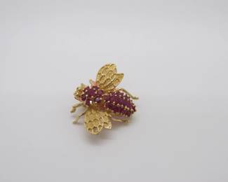 14k Ruby bee pin