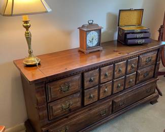 Wood Queen Bedroom set w Simmons Beautyrest  mattress. (2) night stands and dresser  $650.00