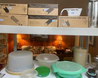 Pampered Chef, Tupperware