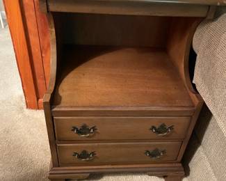 Norris of Richmond (2) night stands 20"w 17"d 27"t  $150.00 pair