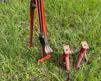 Car jacks