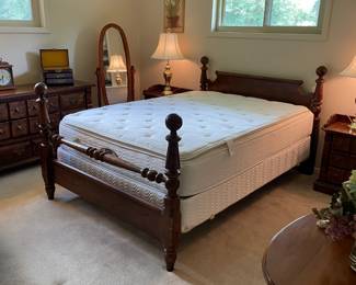 Wood Queen Bedroom set w Simmons Beautyrest  mattress. (2) night stands and dresser  $650.00