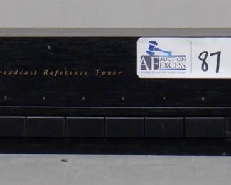 PARASOUND T/DQ-1600 TUNER