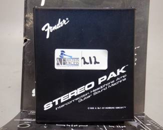 FENDER STEREO PAK HEADPHONE AMP FOR GUITAR  IN ORIGINAL BOX 