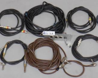 BOX GUITAR CABLES