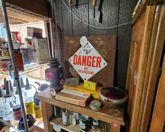 skelly porcelain pump plate