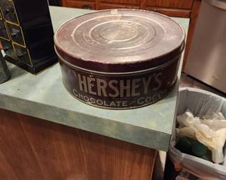General Store Herseys tin