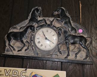 horse clock