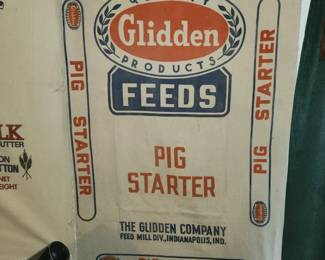 feed sign