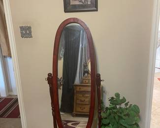 dressing mirror