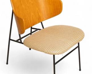 Lot 1030
Ib Kofod Larsen (Danish, 1921-2003) for Selig, Scandinavian Modern 'Penguin' Accent Chair, H 29" W 21" Depth 18"