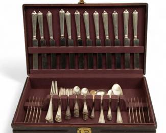 Lot 1039
Gorham (American, B. 1831) 'Plymouth' Pattern Sterling Silver Flatware Service, Ca. 1911, 88 pcs