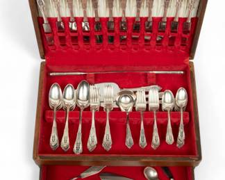 Lot 1038
Wallace Silversmiths (American) 'Rose Point' Sterling Silver Flatware, 85.6t oz 91 pcs
