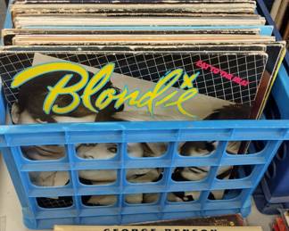 Records / LPS.