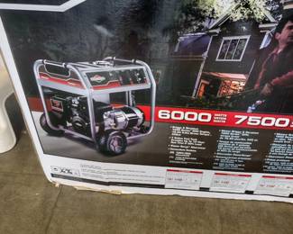 Briggs and Stratton generator new inbox very nice