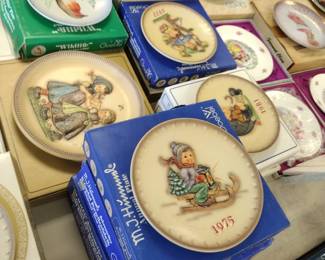 Hummel collector plates and Royal Doulton