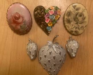 Hand Painted Porcelain, Sarah Coventry strawberries