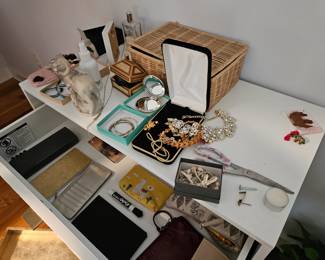 Jewelry...to be displayed