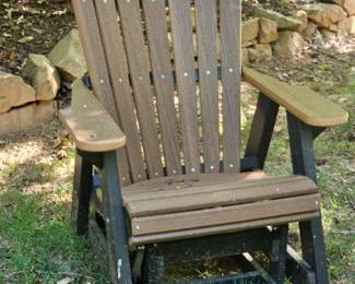 4 of these Crate & Barrel Rocks