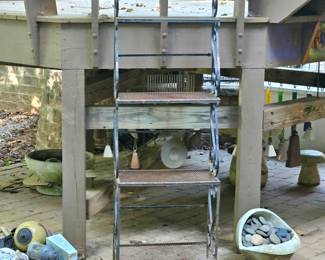 Metal Shelf needs paint