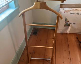 clothes horse