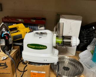 Omega juicer 